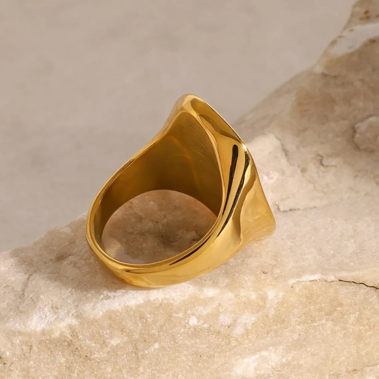 18k gold plated pearl ring